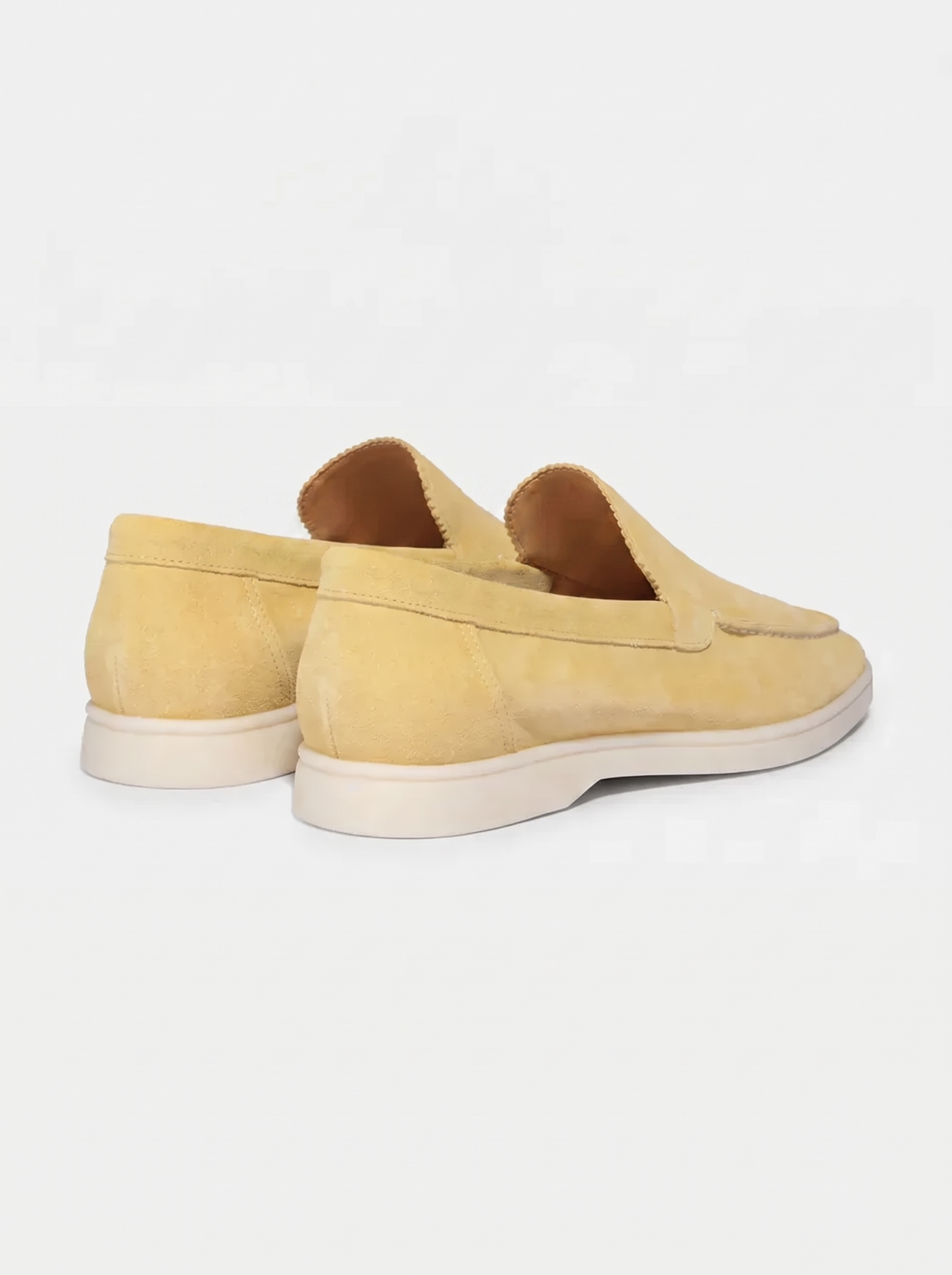 Gelbe Yacht-Slipper